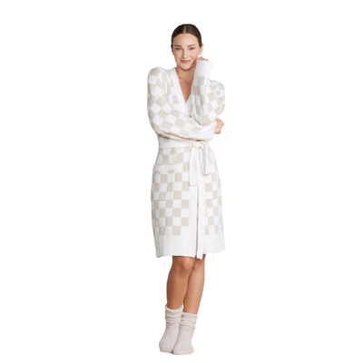 MODEL WEARING BAREFOOT DREAMS COZY CHIC CHECKERED ROBE IN OATMEAL CREAM