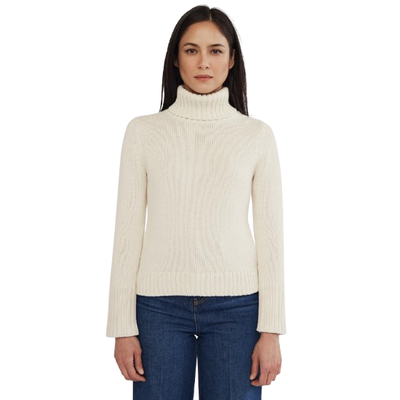 model wearing state of cotton tisbury sweater in ivory