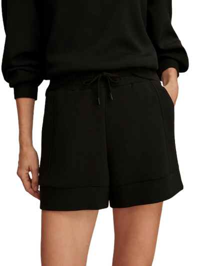 ATRIUM HIGH RISE SHORT IN BLACK